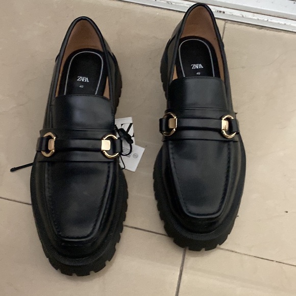 Zara shoes - Picture 4 of 4